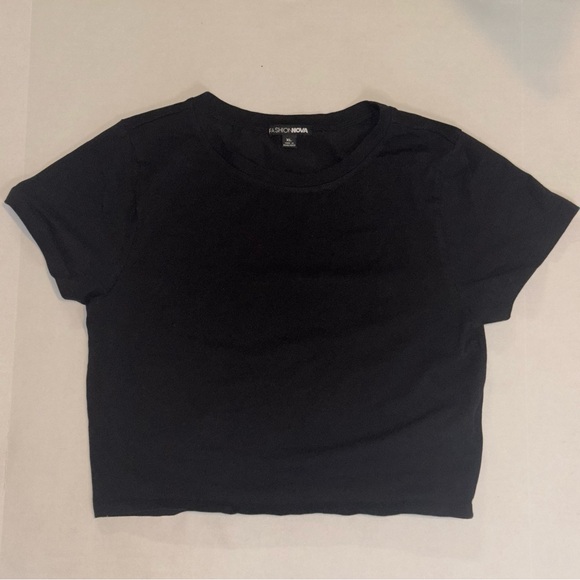 Fashion Nova Tops - Fashion Nova| crop top tee| Black
